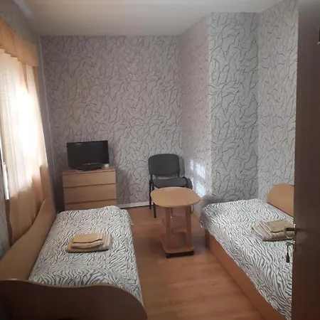 Hostal Ginto Svetingi Namai