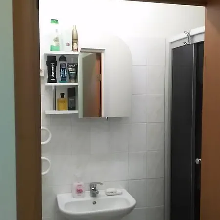 Ginto Svetingi Namai
