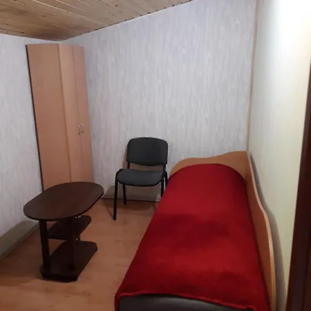 Ginto Svetingi Namai Hostel