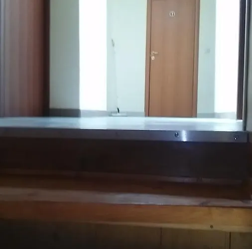 Ginto Svetingi Namai